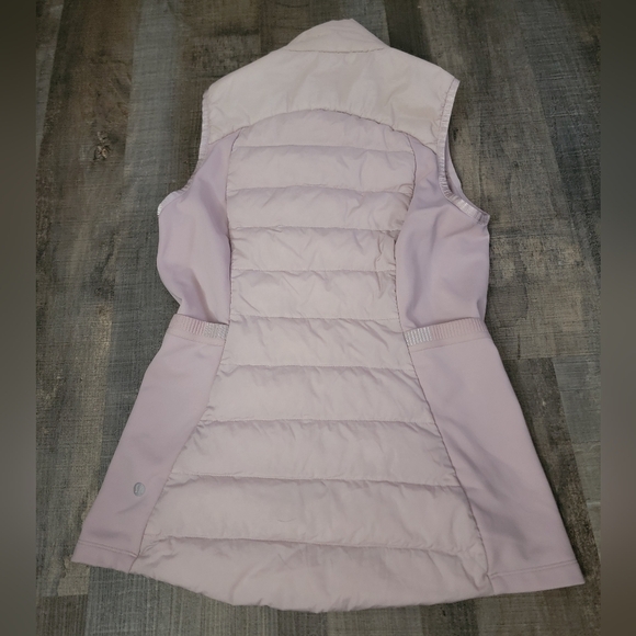 Lululemon Down For It All Vest size 6 - Picture 5 of 7